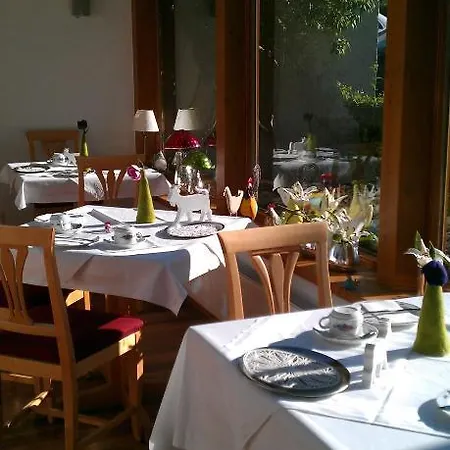 ゲストハウス Landpension Haus Ruth グロッタータール